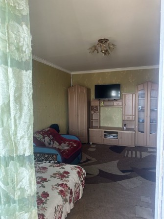 Сдам  світлу, простору 1к квартиру по вул Бальзака 63. - фото 1