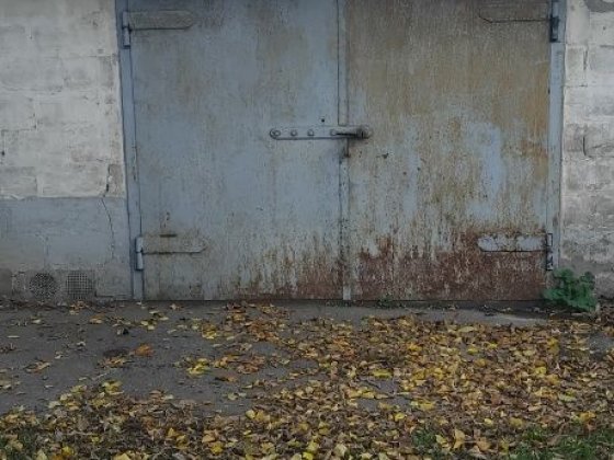 Продам гараж массив Победа за АТХ Жовті Води