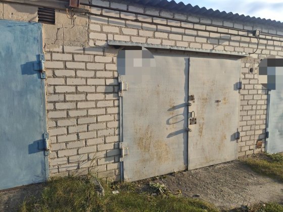 Продам гараж(Аеродромна) Ізюм