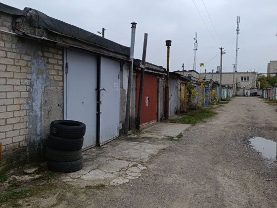 Гараж на Раковке Піщане