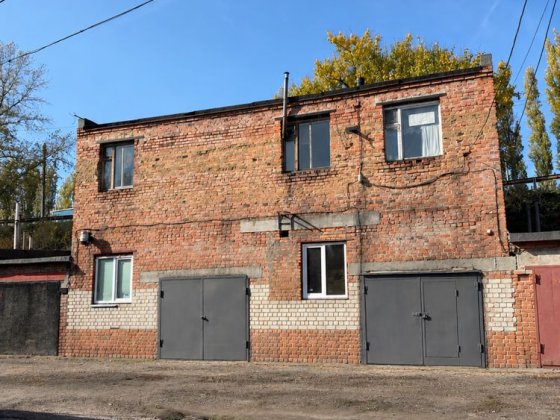 Продам Обмен Большой двойной гараж Шерстянка можно для сто 4 метра потолки Чернигов