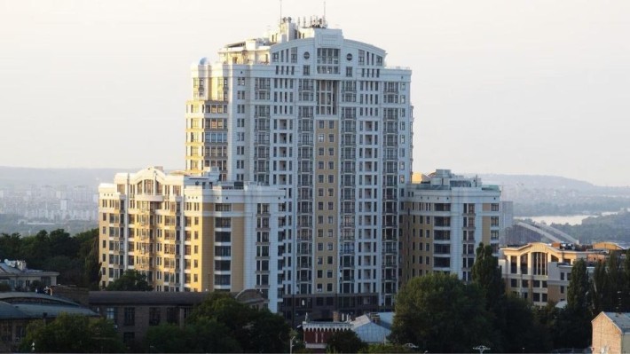 Продаж пракомісця Грушевського 9А - фото 1