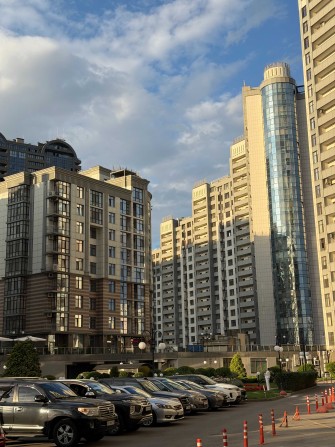 Продаж паркомісця ЖК Новопечерські Липки, Драгомирова 20, Печерський - фото 1