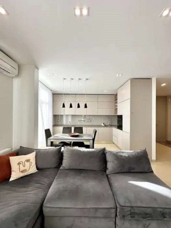 Продаж 2-кімнатної квартири по вул.Регенераторна, 4 ЖК Комфорт Таун - фото 1