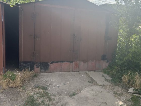 Продам гараж в охраняемом кооперативе. С документами Переоформлением Запорожье