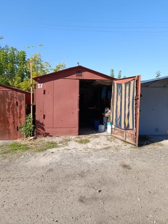Продам гараж АГК Парма - фото 1