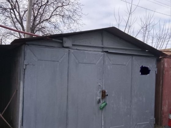 Продам просторий гараж на РТС, ГК «Екіпаж», вул. Довженка 28А Харьков