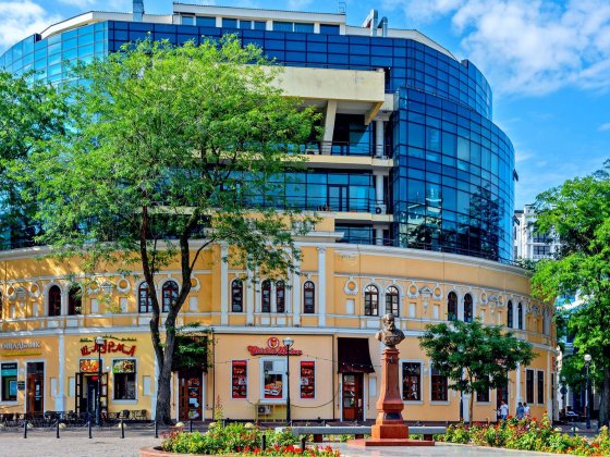Продам підземні паркомісця в центре, Гречецька площа, Афіна Одеса