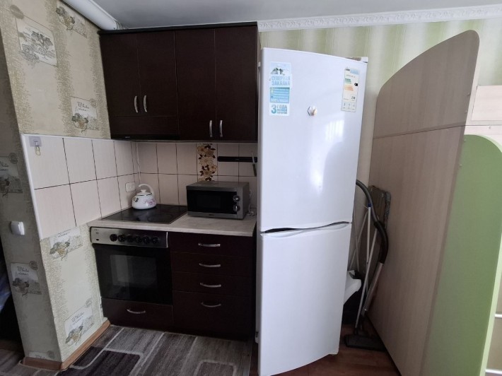 Продам гостінку 16.2 кв/м - фото 1