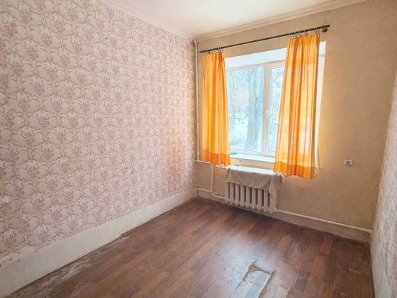 Продаж кімнати в комунальній квартирі Деревлянська 20/2 / Деревлянская 20/2