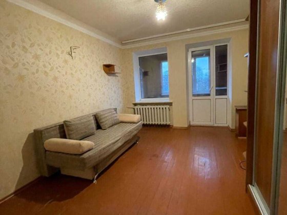 Продається кімната в комунальній квартирі (ДНС). Белая Церковь