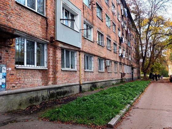 Продам кімнату в гуртожитку вул.Вітрука Житомир