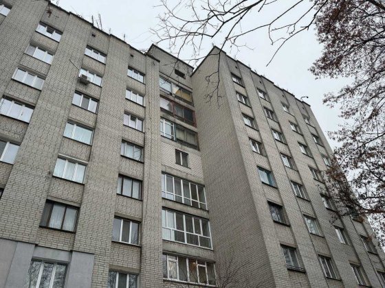 Продам кімнату в гуртожитку, вул. Білова, район Голлівуду Чернигов