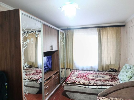 Продам 2-кімнати в гуртожитку Польова Житомир