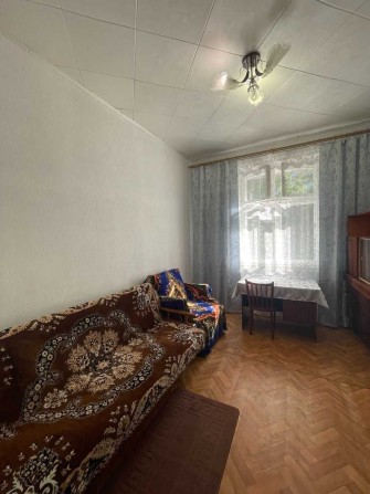Кімната в комунальній квартирі біля Староконного ринку! - фото 1
