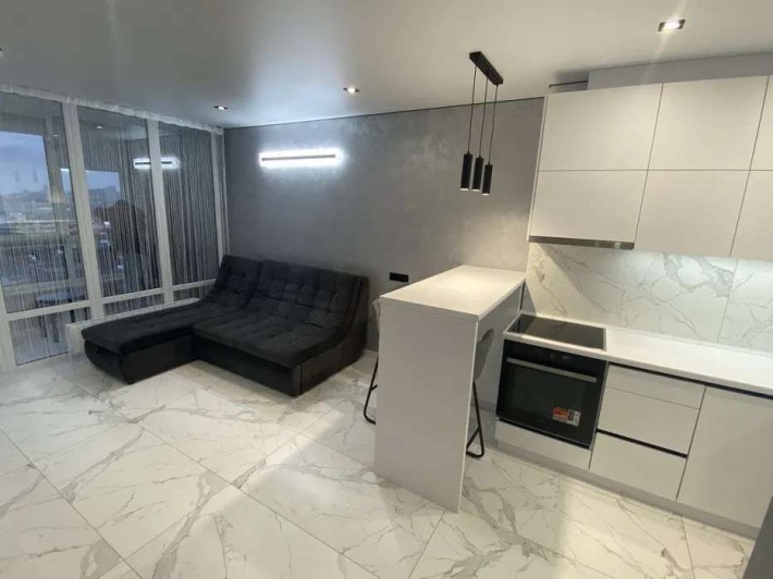 Продаж 1-к квартири вул. Генерала Грекова 4 - фото 1