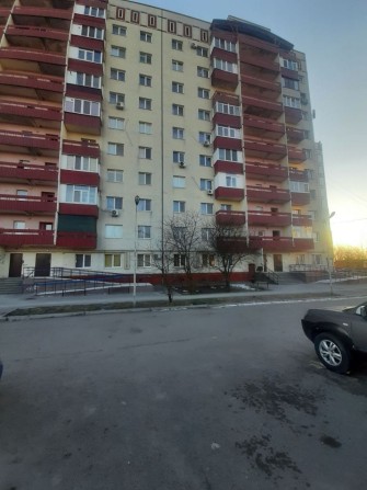 Продам 3-х к вартиру вул. Ближня - фото 1